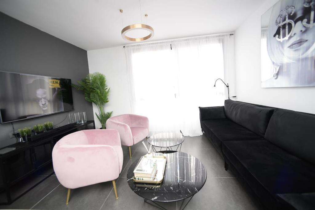 Z-32 Luxury Boutique Apartment Eilat Exteriör bild
